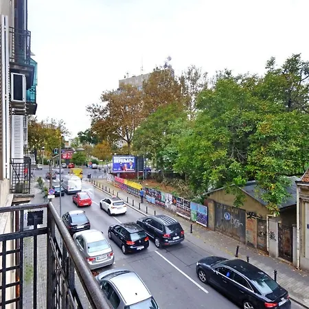 Golden Garden Apartment Belgrade
